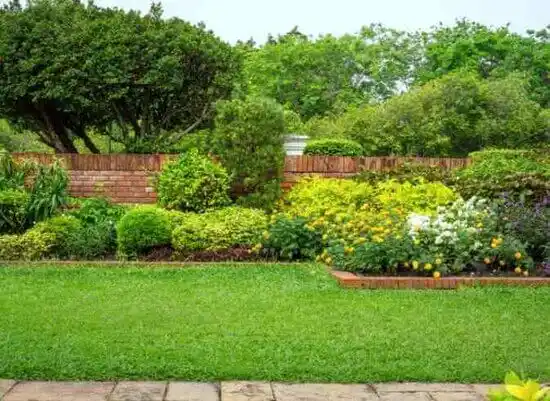 landscaping services Miamitown